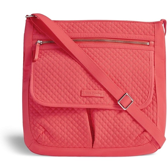 Vera Bradley Handbags - NWT Vera Bradley Iconic Mailbag Coral Reef With Adjustable Strap Silver Accent